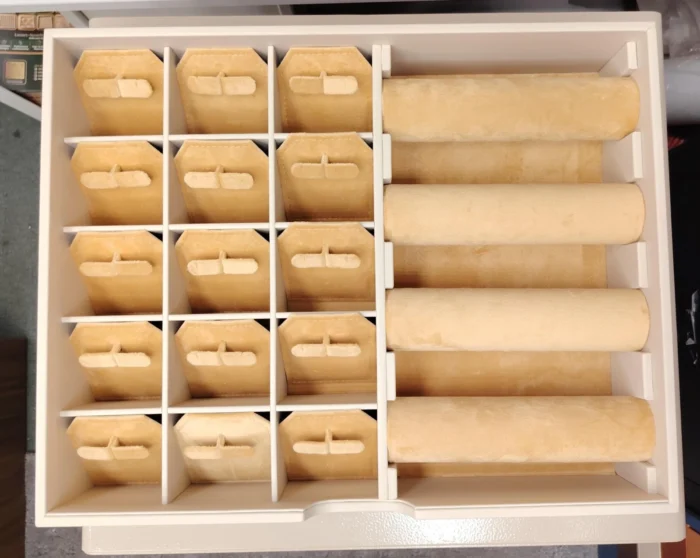 15 earring holders and 4 bangle rolls drawer in gold velvet – Champagne Beige jewellery safe | Jewelry safe Abu Dhabi & Dubai