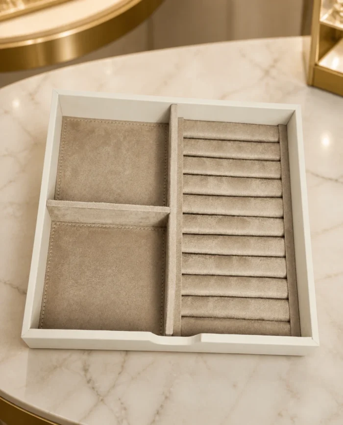 Ring roll and open compartment drawer in beige suede – Ivory Cream jewellery safe drawer design | Jewelry safe Dubai